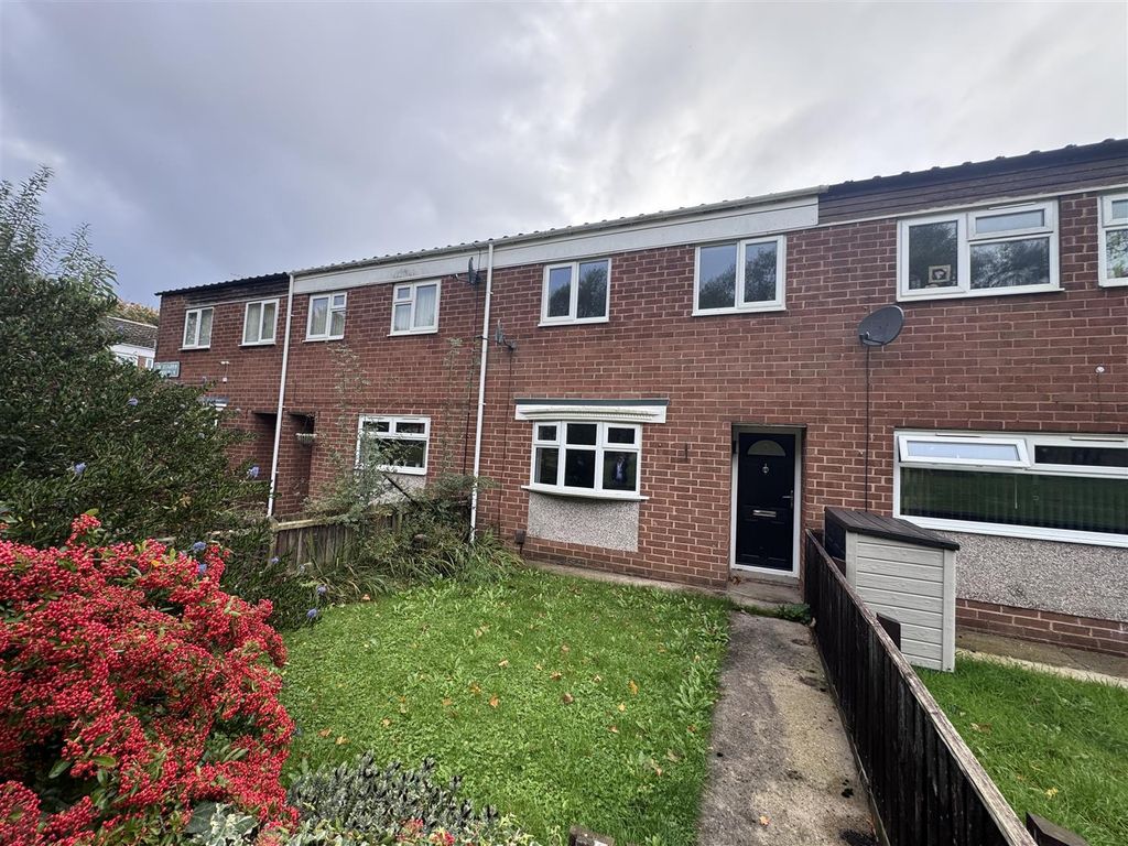 Property photo 1 of 9 Front