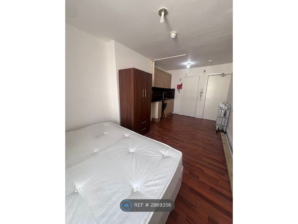 Property photo 2 of 5