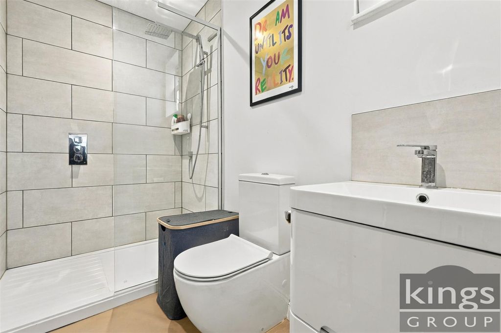 Property photo 3 of 30