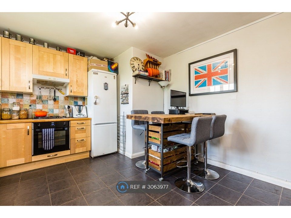 Property photo 2 of 10 Large Kitchen / Diner