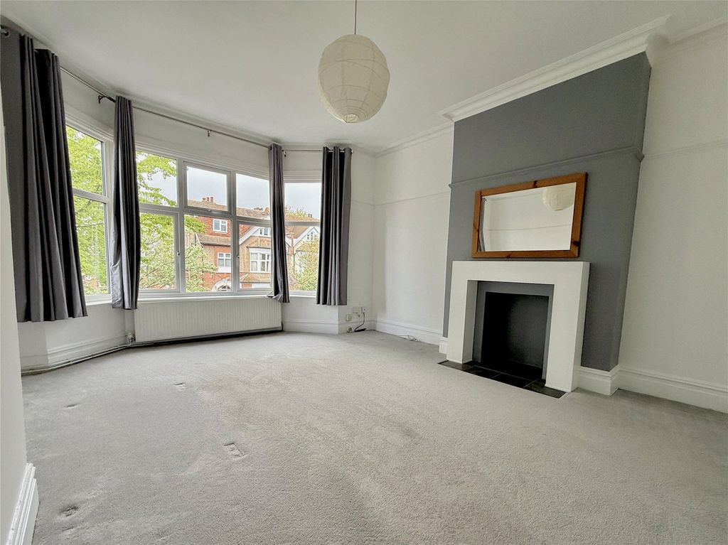 Property photo 3 of 7 Picture No. 06