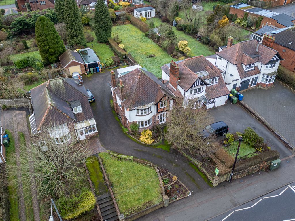 Property photo 1 of 33 99Uppergungatetamworthb798Ax3