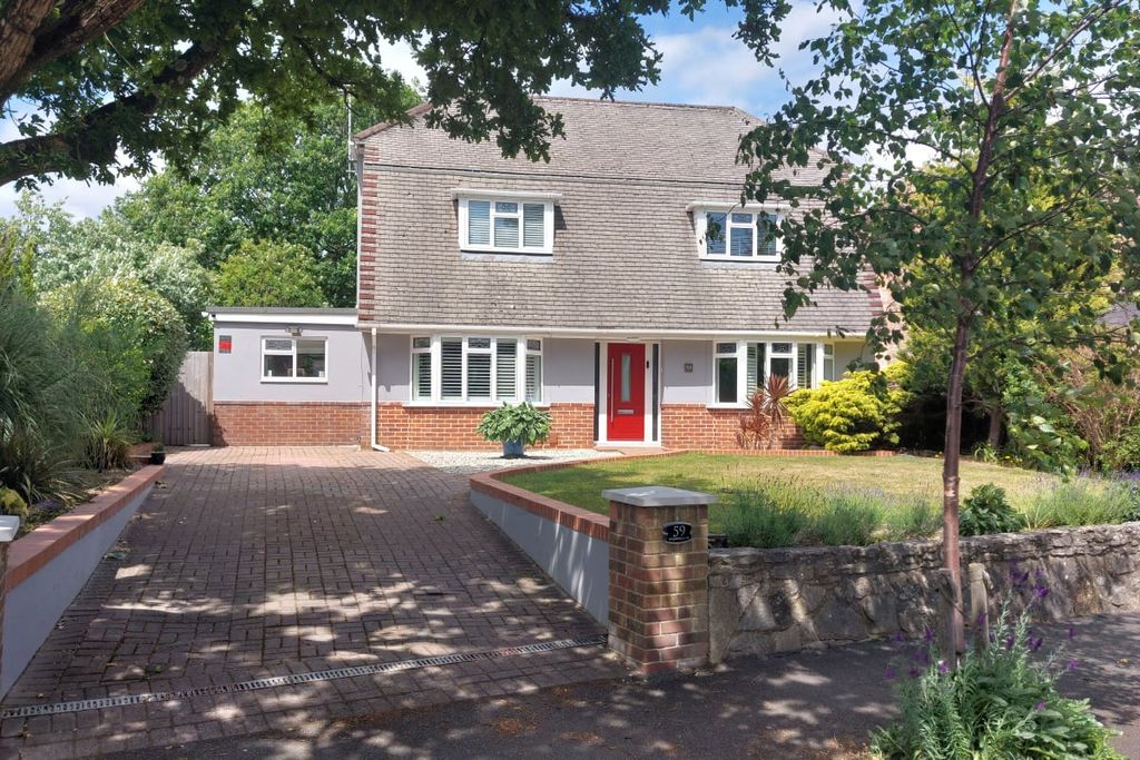Property photo 1 of 41