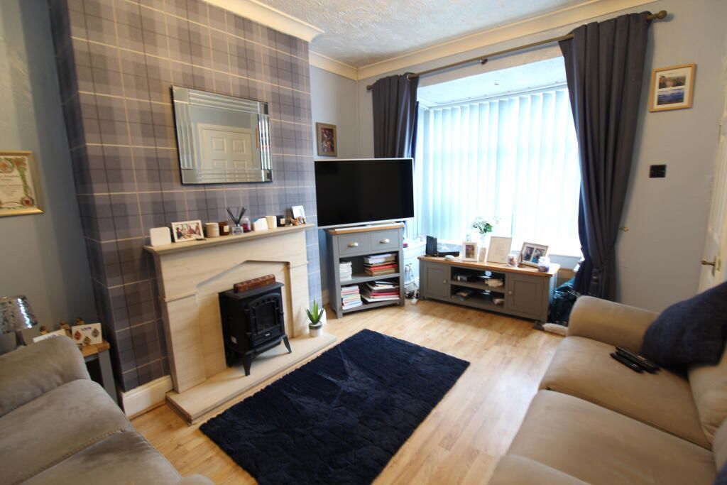 Property photo 3 of 9