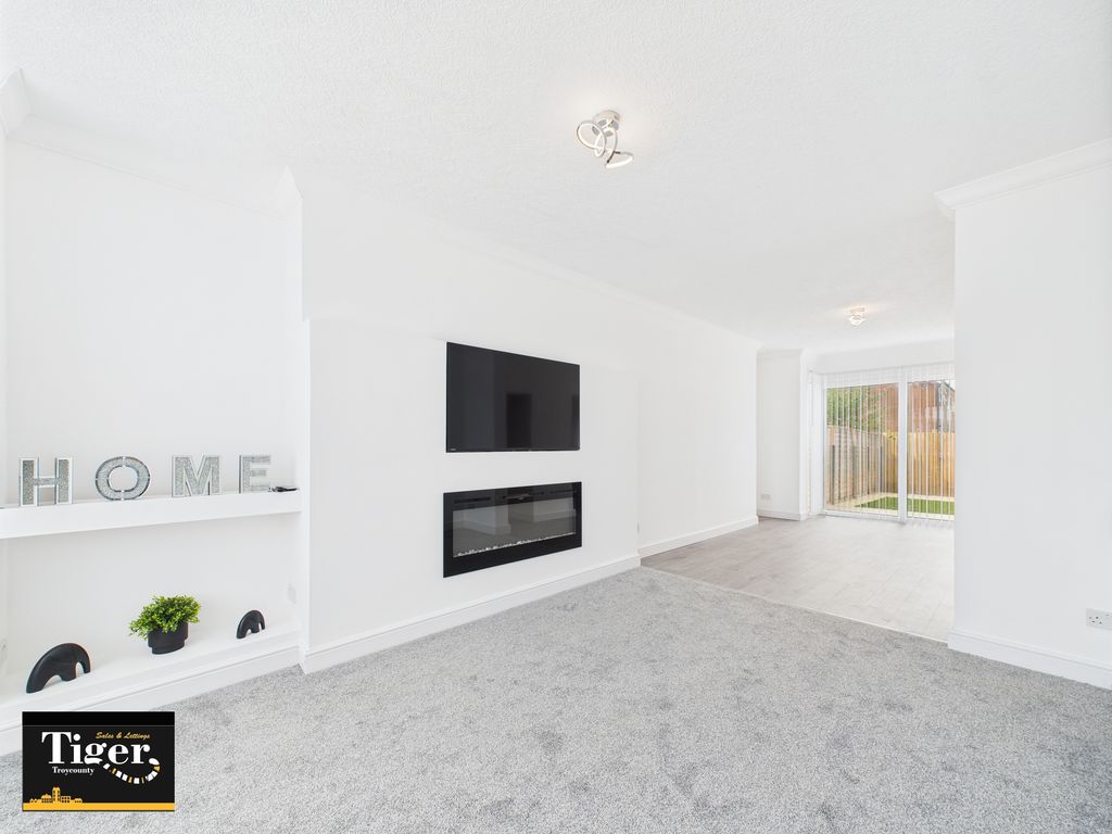 Property photo 1 of 28