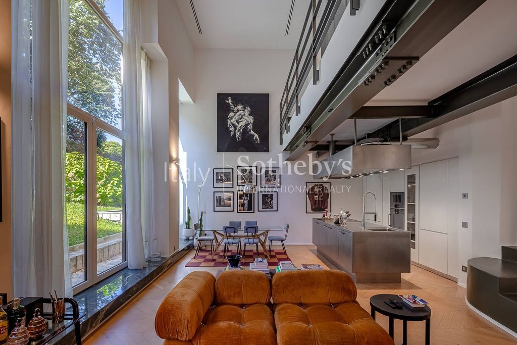 Property photo 3 of 28