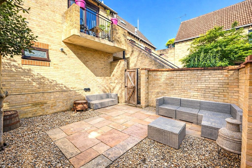 Property photo 1 of 18 Picture No. 10