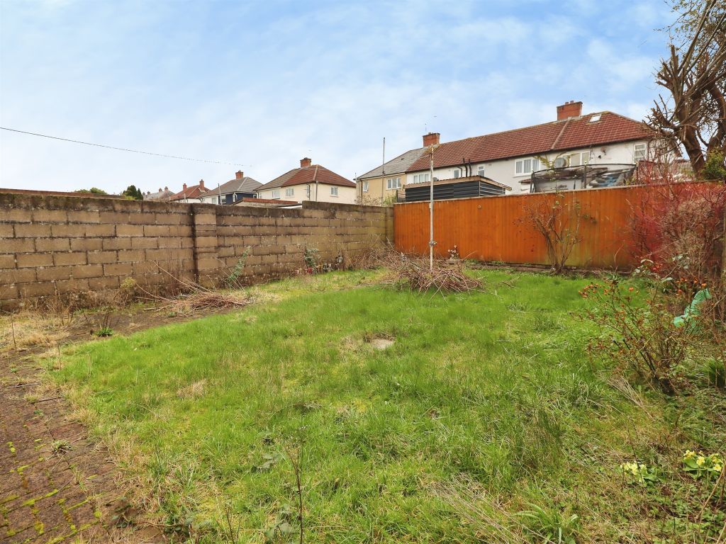 Property photo 2 of 19