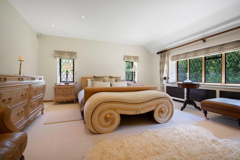 Additional image 12 of 7 bed detached house to rentWestwood Road, Windlesham, Surrey GU20