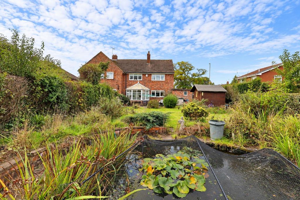 Property photo 2 of 20