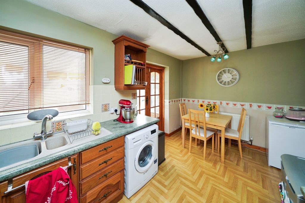 Property photo 3 of 13