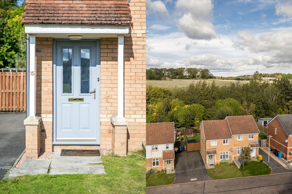 Property photo 3 of 15