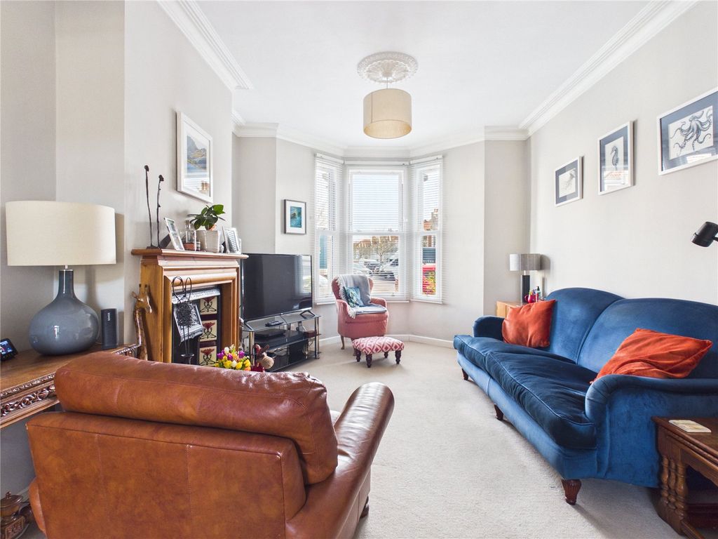 Property photo 3 of 20 Picture No. 33