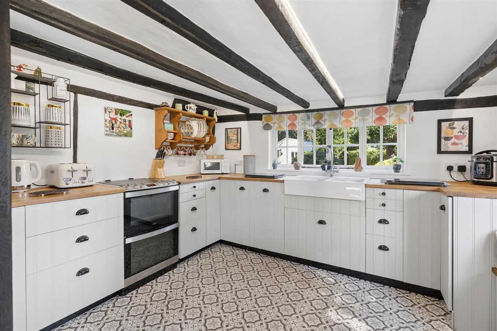 Property photo 3 of 24 Yew Cottage-Hr4.Jpg