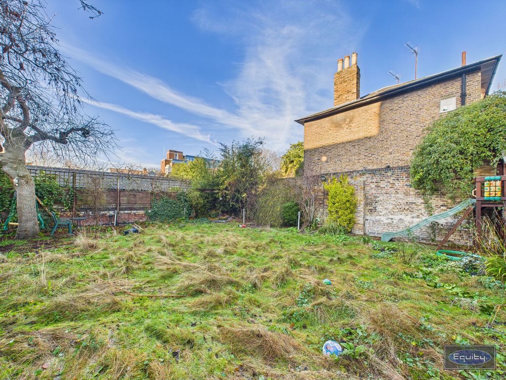 Property photo 3 of 4