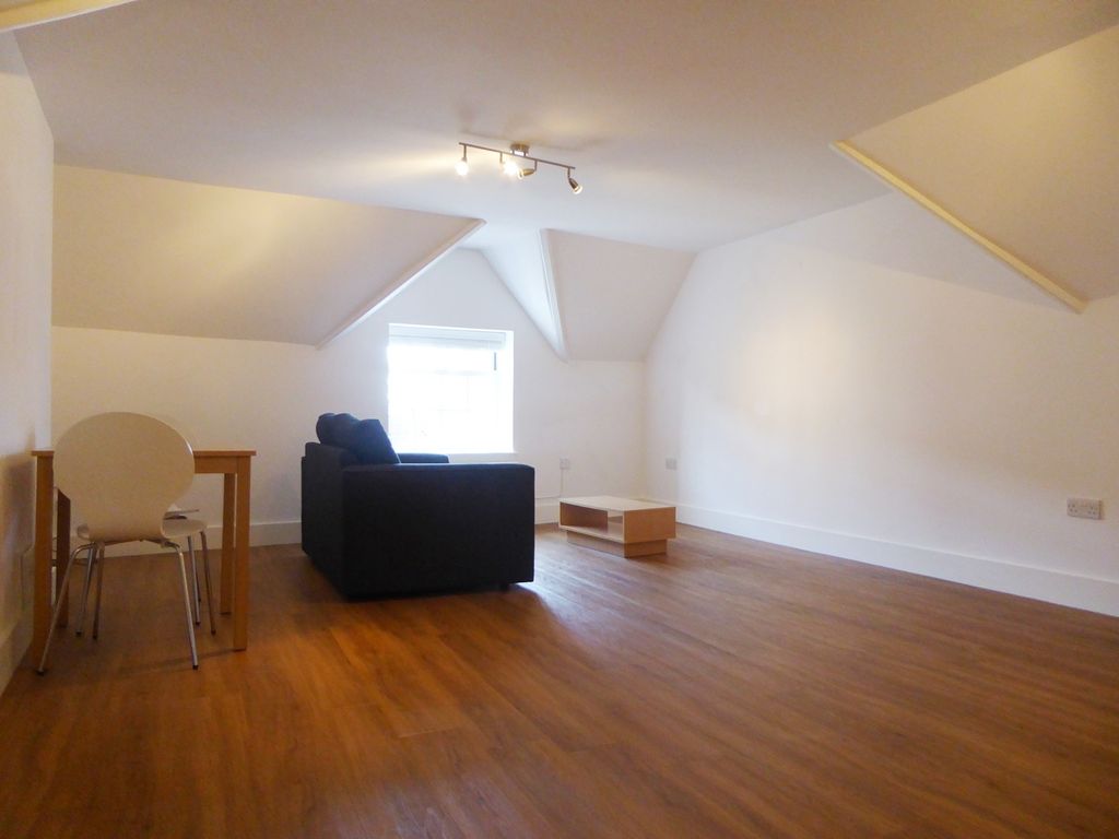 Property photo 2 of 5 Living Area