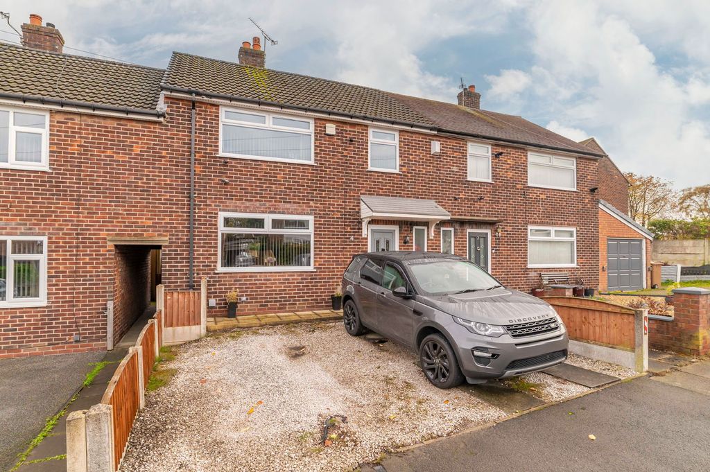 Property photo 1 of 21