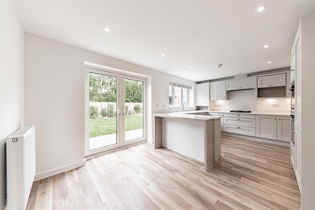 Property photo 3 of 33 L J Imaging-20.Jpg