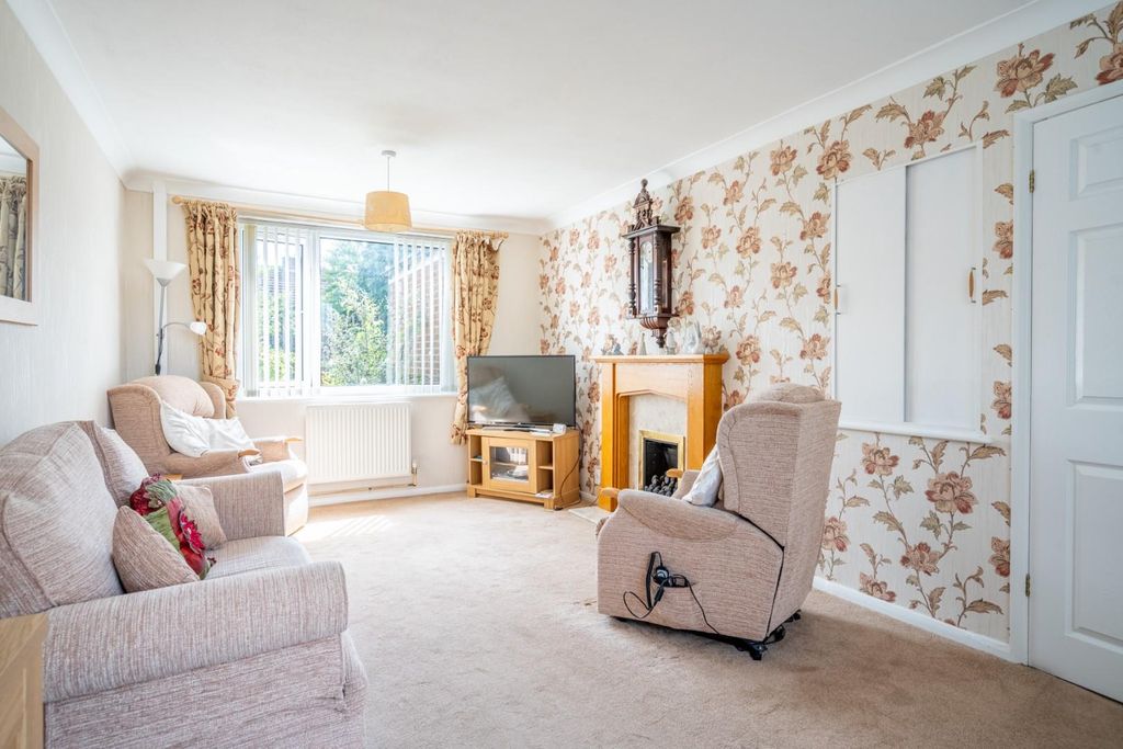 Property photo 2 of 13 Br-15.Jpg