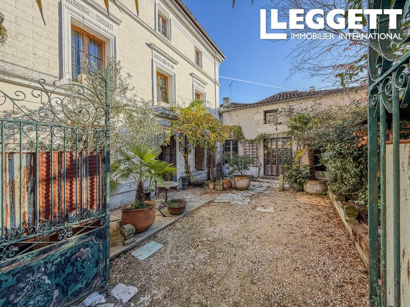 Property photo 1 of 10