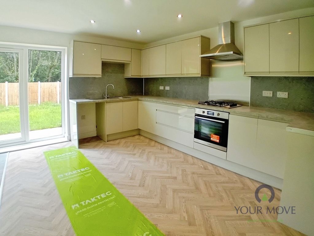 Property photo 3 of 18 Pbox-Img.Jpg