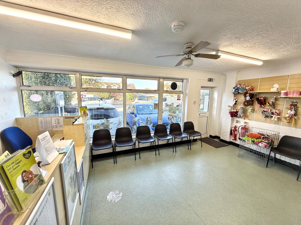 Property photo 2 of 8 Picture No. 01
