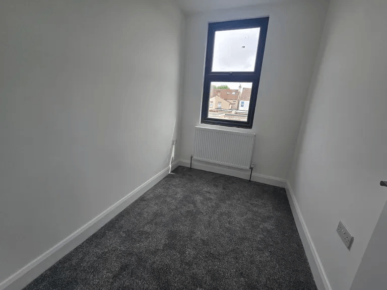 Property photo 3 of 10 Gallery