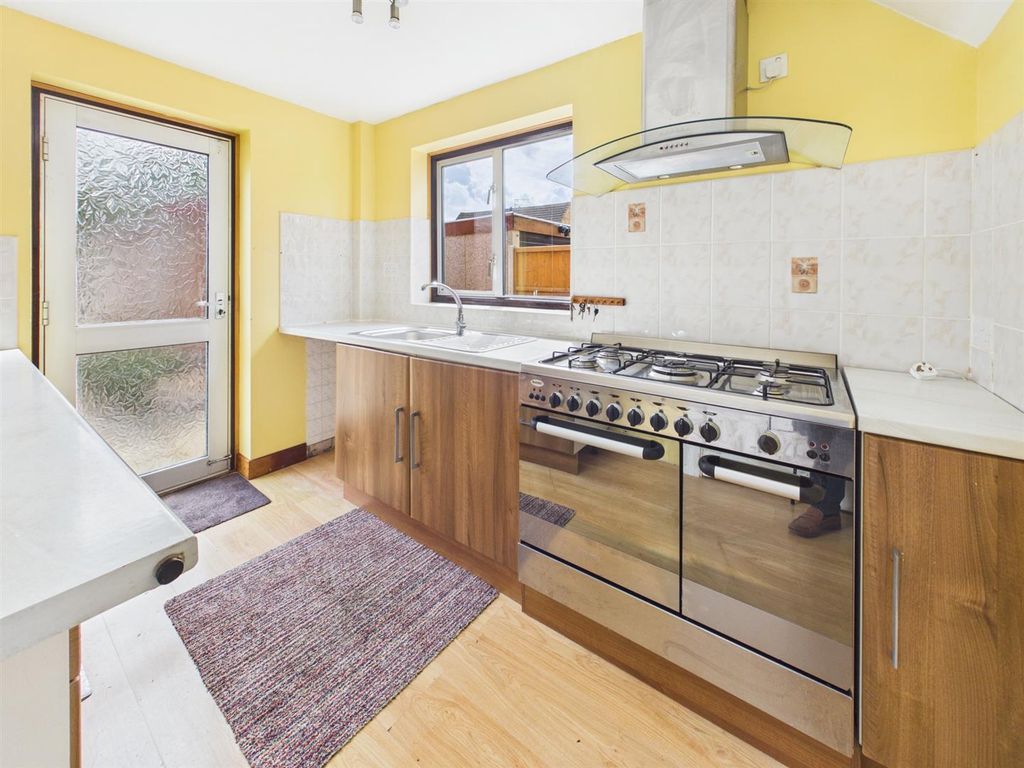 Property photo 3 of 15