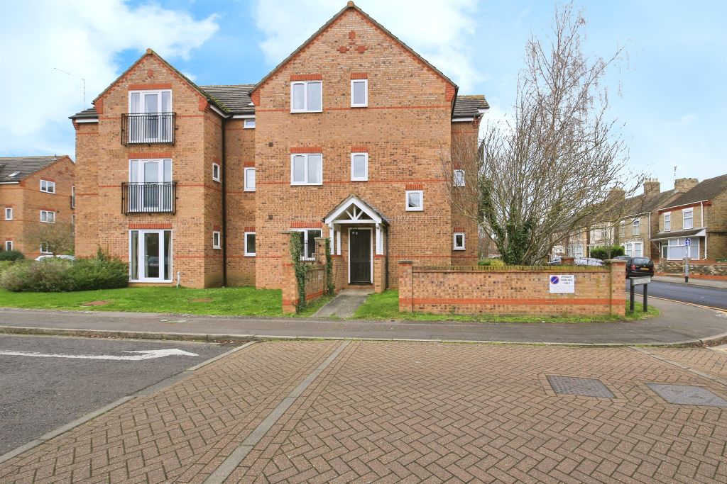 Property photo 1 of 6