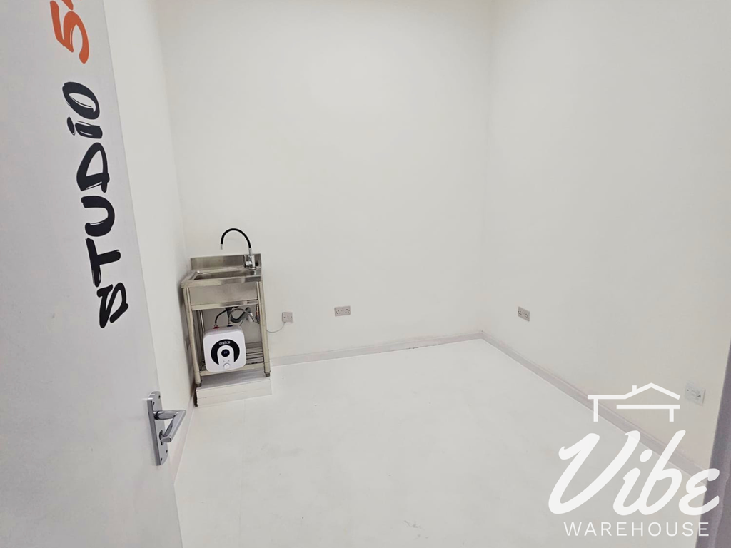 Property photo 1 of 3