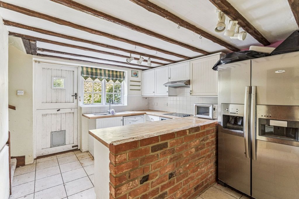 Property photo 2 of 6