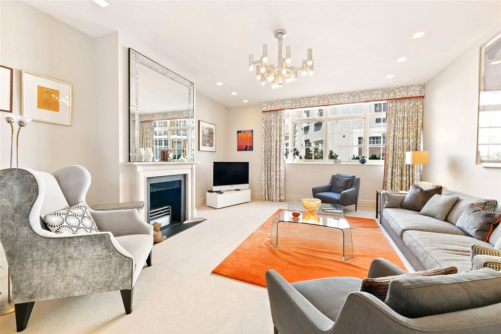Property photo 3 of 17 Reception Room