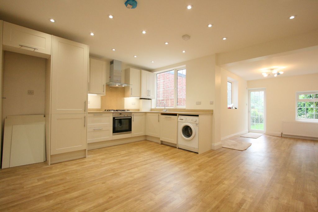 Property photo 2 of 20 Kitchen And Family Area