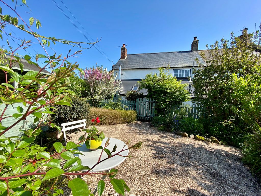 Property photo 1 of 39 5