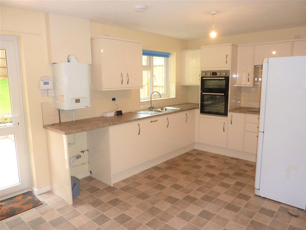 Property photo 2 of 7 Kitchen/Diner