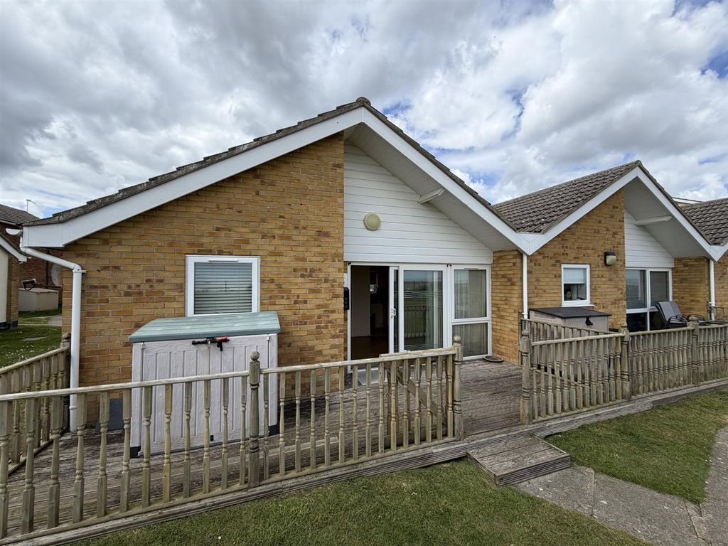 Property photo 1 of 17 Front.Jpg