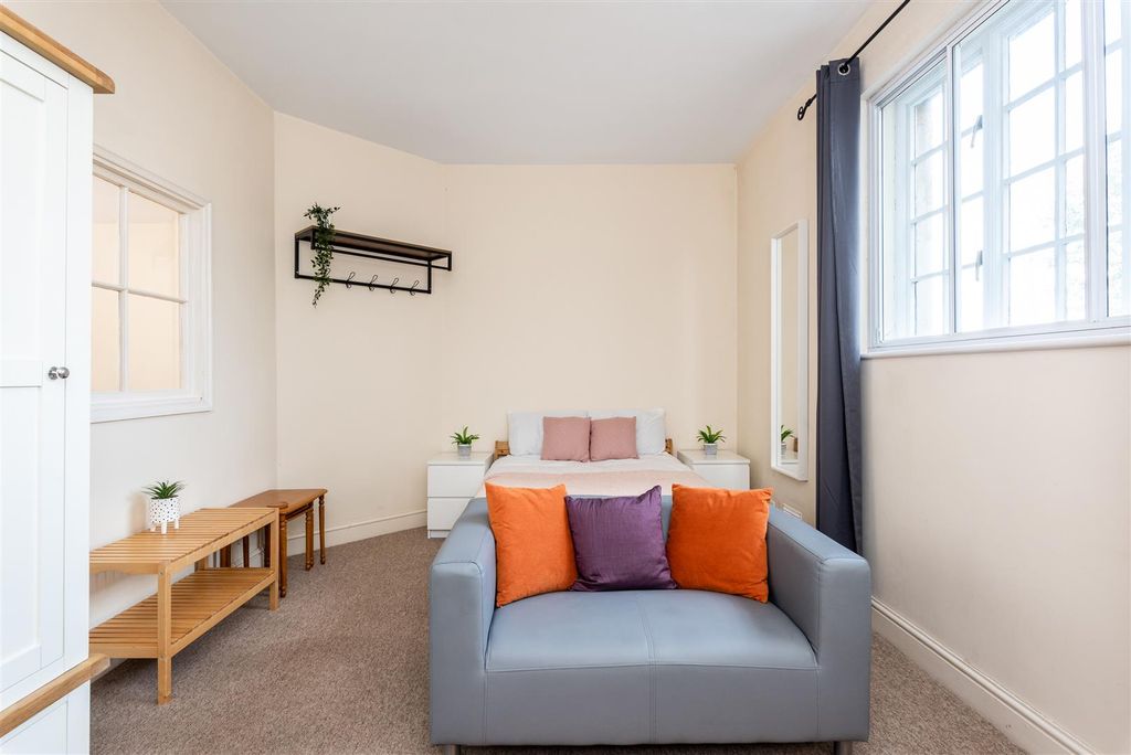 Property photo 3 of 11 Flat 7, Prospect House, Bath Ba2 3As-5.Jpg