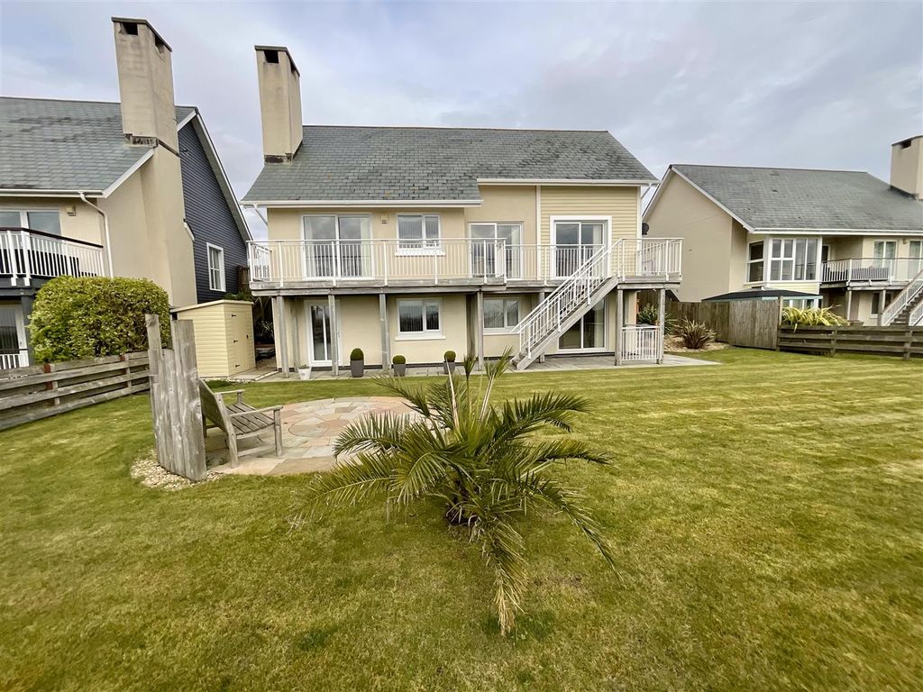 Property photo 1 of 61 Img_9744.Jpeg