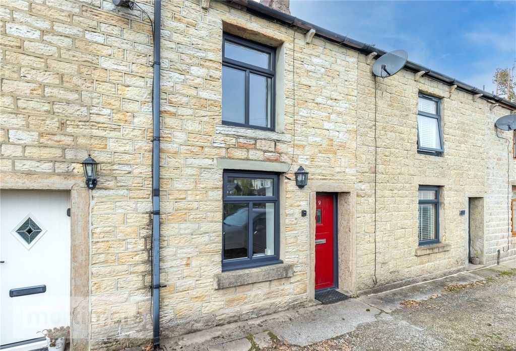 Property photo 1 of 15 Front External