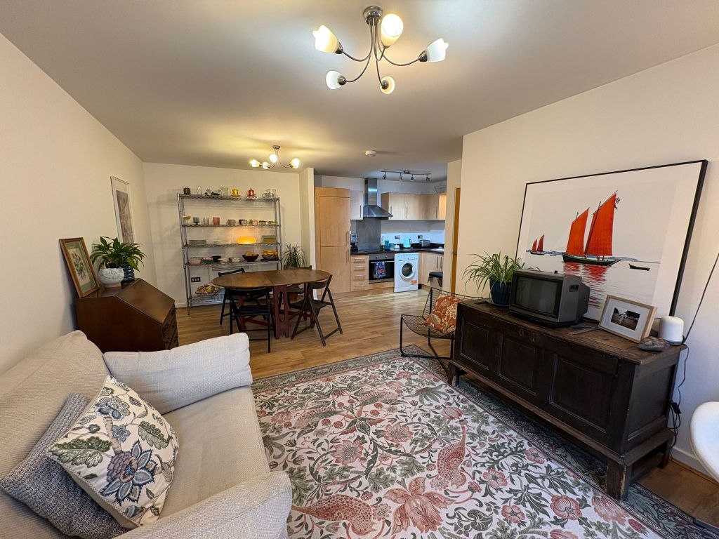 Property photo 3 of 7