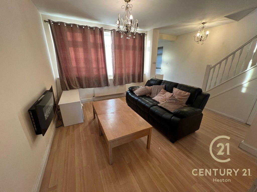 Property photo 3 of 13