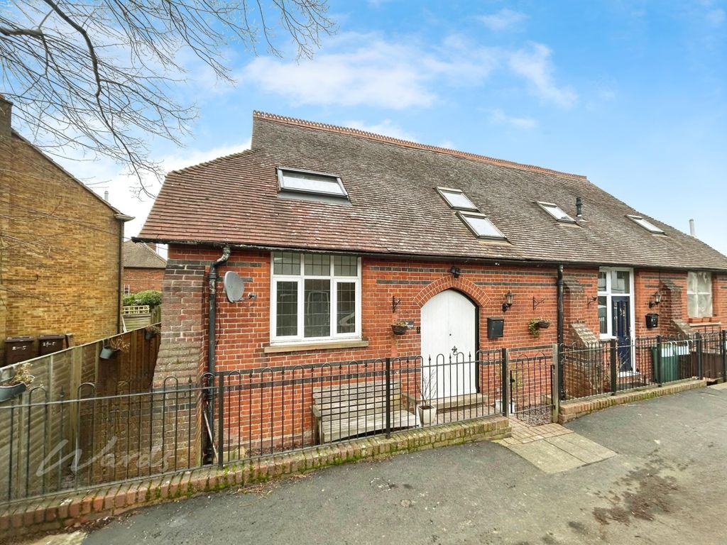 Property photo 1 of 12 Front St Lukes