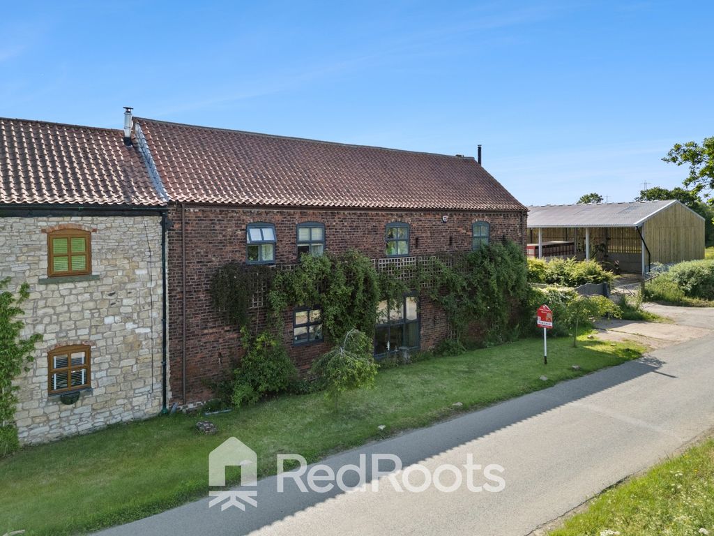Property photo 2 of 31 5087191