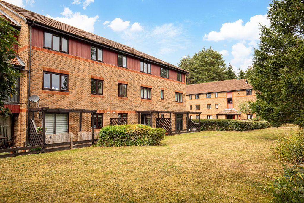 Property photo 3 of 16