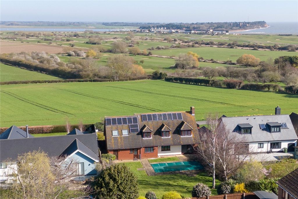 Property photo 1 of 24 Picture No. 30