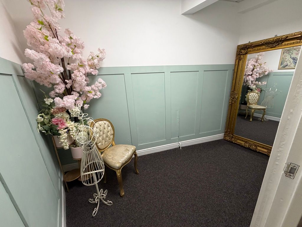 Property photo 3 of 7 Photo 3