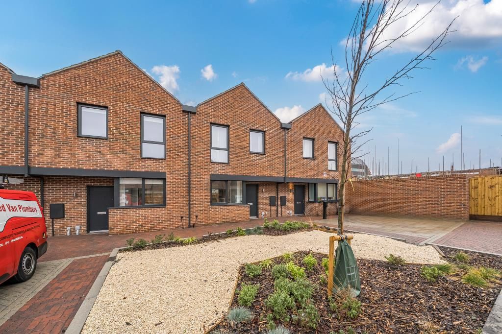 Property photo 3 of 21 Ext