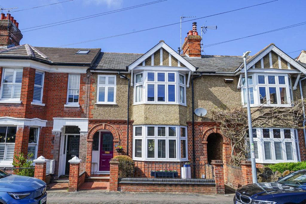 Property photo 1 of 24