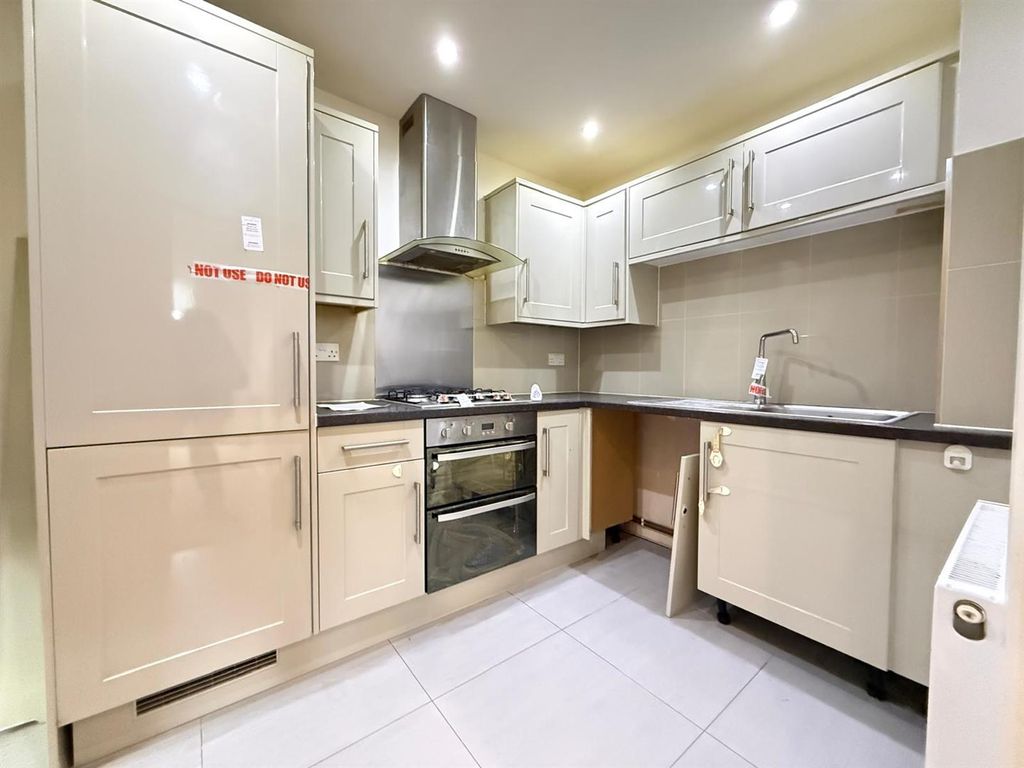 Property photo 3 of 7 03.Jpeg