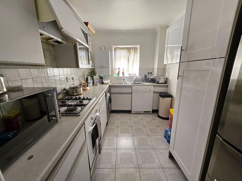 Property photo 3 of 12 Photo 13